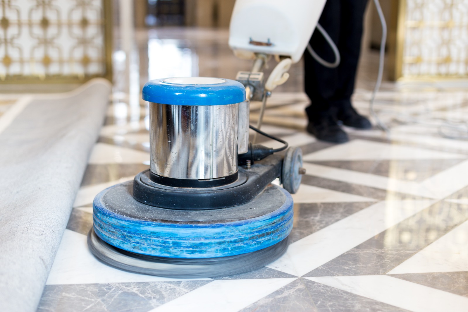 Professional marble polishing services across all areas of Dubai UAE